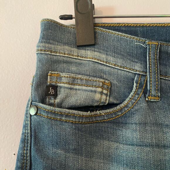 Judy Blue Skinny Fit Medium Wash Distressed Jeans Medium Wash Women size 7 / 28 - Picture 3 of 10